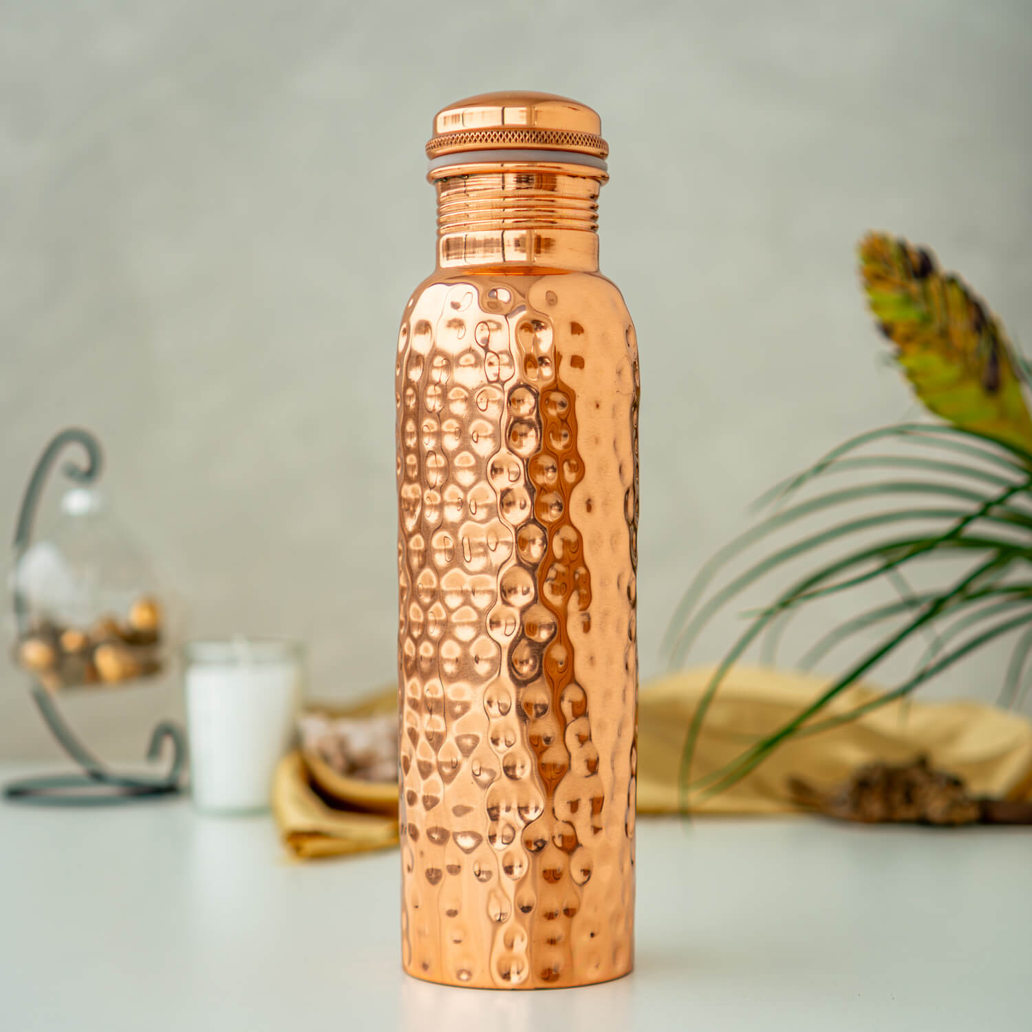 Kupferflasche gehämmert