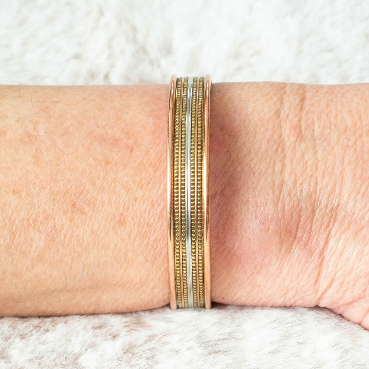 Magnetisches Kupferarmband „Linienmuster“