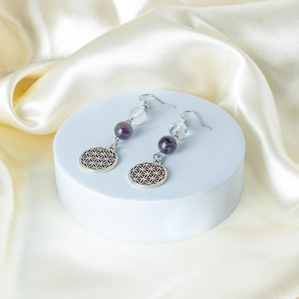 Ohrringe Bergkristall/Amethyst mit Blume des Lebens
